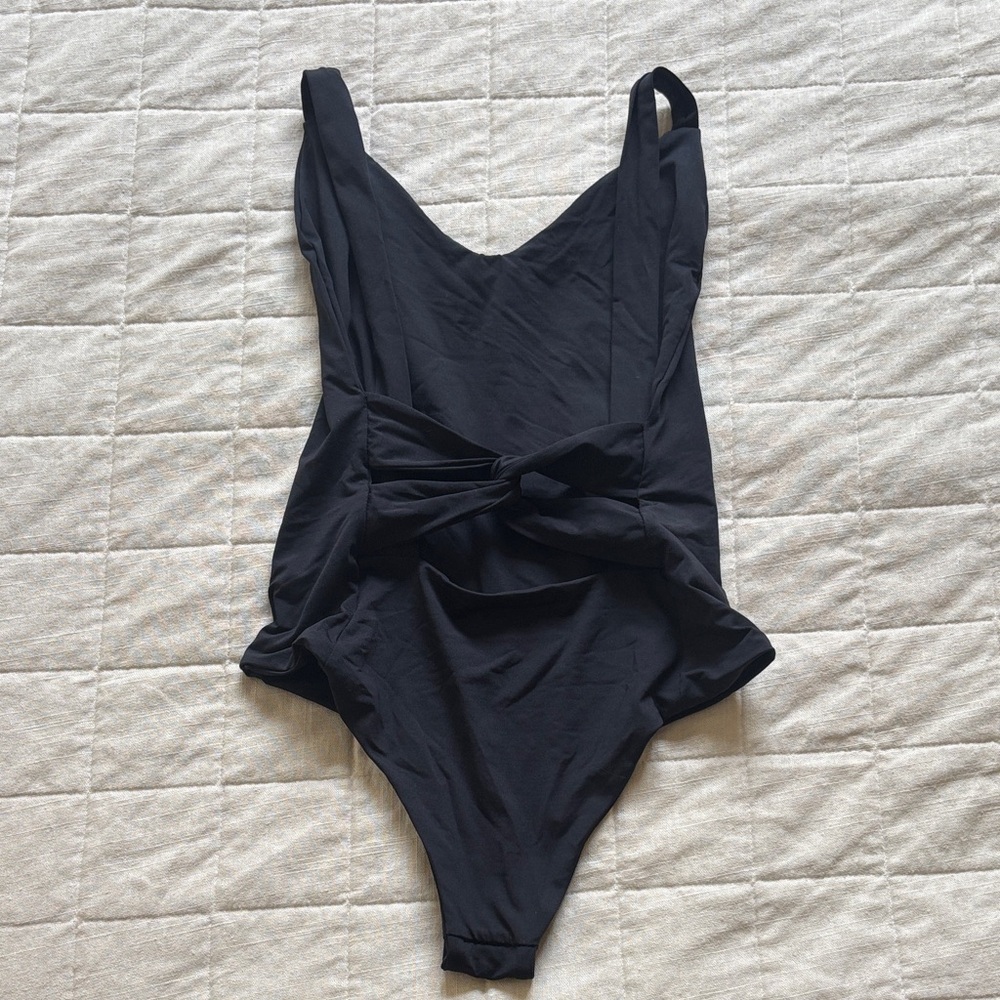 Chic Black Women's One-Piece Swimsuit - Picture 2 of 3